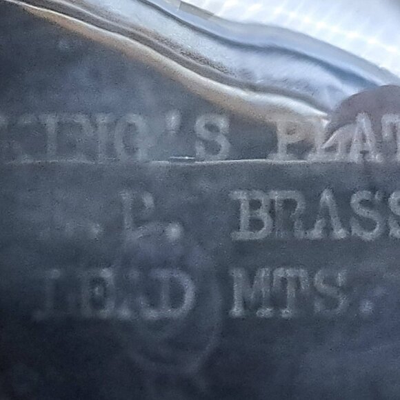 King's Plate Silver Plated Tea Set: Teapot, Creamer, Sugar Bowl & Platter - Picture 11 of 11